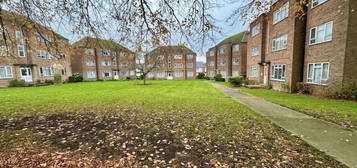 2 bed flat to rent