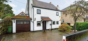 4 bed detached house for sale