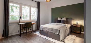 Schönes Zimmer in einem Co-Living-Apartment in Frankfurt