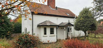 2 bedroom cottage for sale