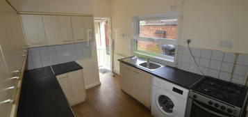 2 bedroom terraced house