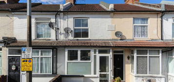 2 bedroom terraced house