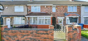 3 bedroom terraced house for sale