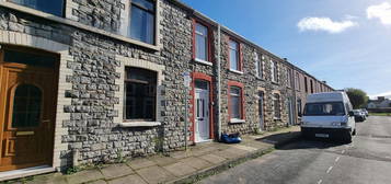 3 bed terraced house for sale