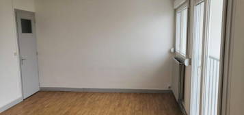 Location appartement 4 pièces 66 m²