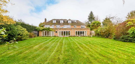 7 bedroom detached house for sale