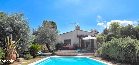 Tourrettes sur Loup, Villa 5 pièces avec Piscine