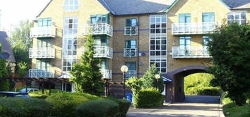 Flat to rent in Deauville Court, Eleanor Close, London SE16