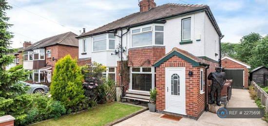 2 bedroom semi-detached house