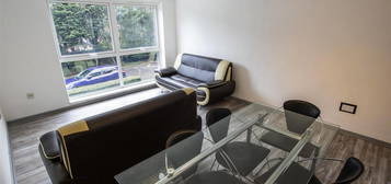 Flat to rent in Seymour Close, Selly Park, Birmingham B29