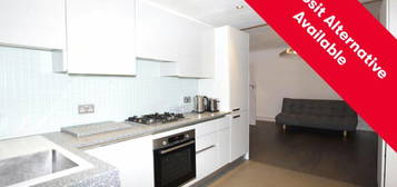 2 bedroom maisonette