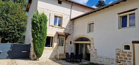 Maison  à vendre, 7 pièces, 5 chambres, 216 m²