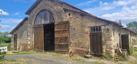 Corps de ferme sur Foussais Payré