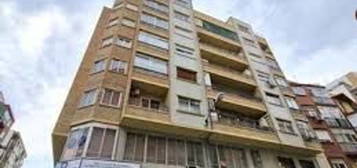 Piso en venta en calle de Juana de Ibarbourou, 1