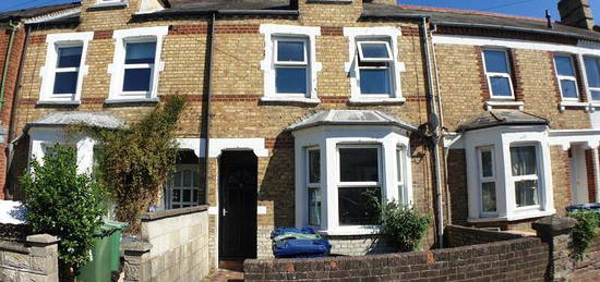 5 bedroom terraced house