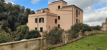 Rif.42 Appartamento Ristrutturato Castel Gandolfo