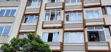 KAĞITHANE TALATPAŞADA SATILIK DAİREPERPA METROBÜSE 6DK-2+1-84M2