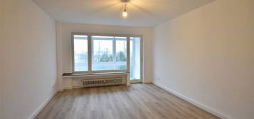 RENOVIERT! Apartment mit Balkon & Wintergarten zu vermieten