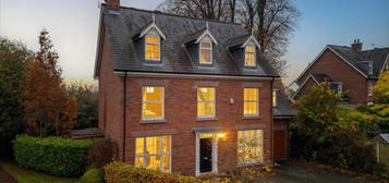 5 bedroom detached house for sale