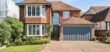 5 bedroom detached house to rent