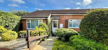 2 bedroom semi-detached bungalow for sale