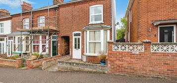 2 bed terraced house for sale