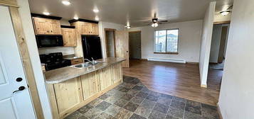 175 Silsbee Ave APT 3, Helena, MT 59602