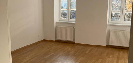 Unbefristete 2-Zimmer Altbau-Wohnung am Max-Winter-Platz in 1020 Wien zu mieten