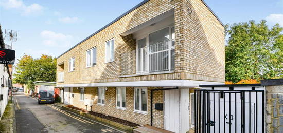 2 bed end terrace house for sale