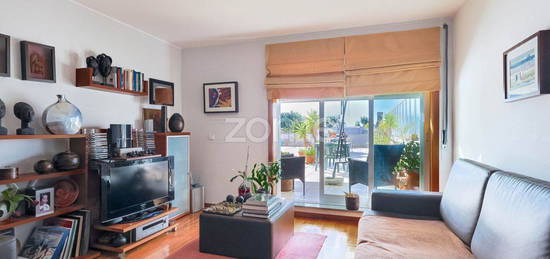 Apartamento T2 com lugar de garagem | Carolina Michaelis | Porto