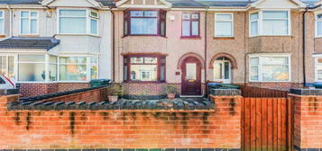 3 bedroom terraced house for sale