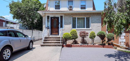 83 Walters Ave, Staten Island, NY 10301