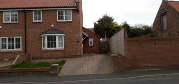 3 bedroom semi-detached house