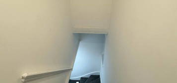 Terraced house to rent in Kingswood Avenue, Hounslow, Greater London TW3