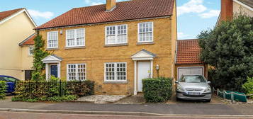 3 bed semi-detached house to rent