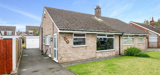 2 bedroom semi-detached bungalow for sale