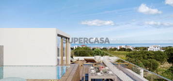 Apartamento T3 duplex com piscina, Pestana P. Covo