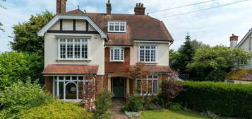 7 bedroom detached house for sale