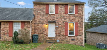 3253 Trails End Ln, Nashville, TN 37214