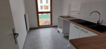 Location appartement 4 pièces 81 m²