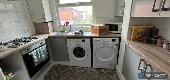 3 bedroom terraced house