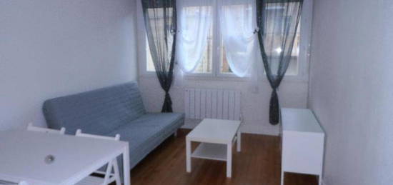 Location appartement 1 pièce 51 m²