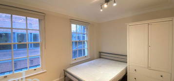 Studio to rent in Villiers Street, London WC2N