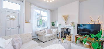 2 bed terraced house for sale