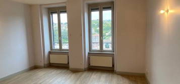 Appartement  à louer, 3 pièces, 2 chambres, 58 m²