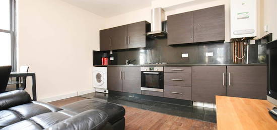 2 bed flat to rent