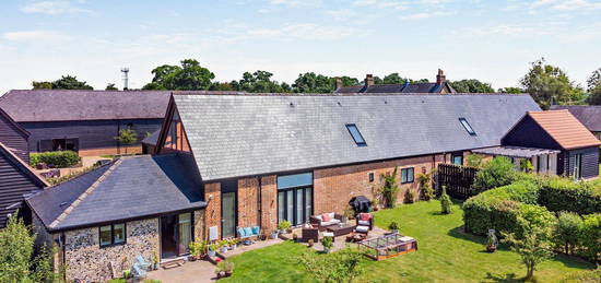 4 bed barn conversion for sale