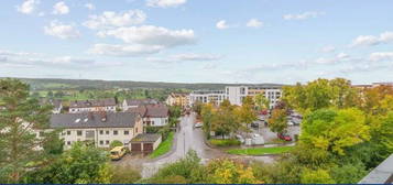 Idyllische 4-Zimmer-Wohnung mit Blick auf den Schönbuch und die Alb