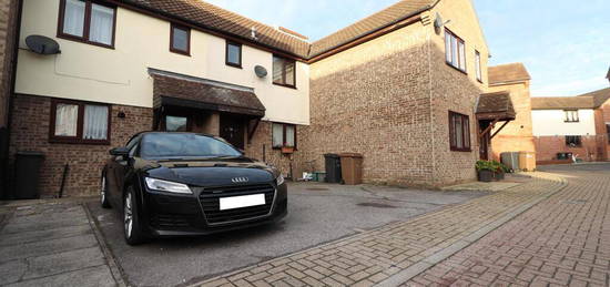 2 bedroom terraced house