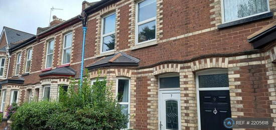 3 bedroom terraced house